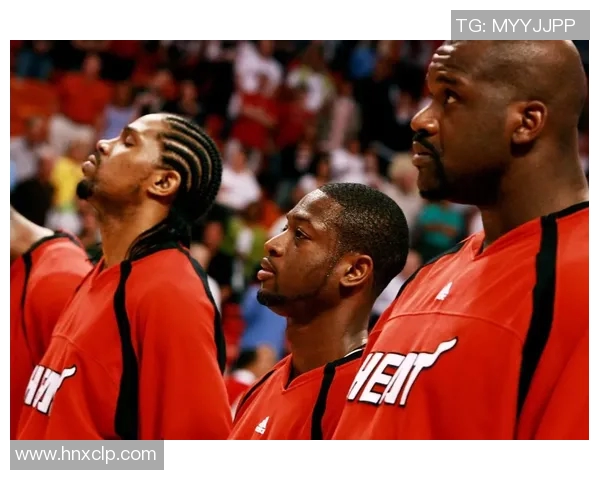 吉米巴特勒带领热火队再创辉煌展现领袖风范与不屈精神