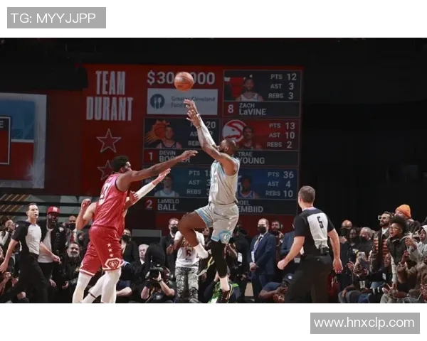 全明星篮球赛场精彩表演视频集锦展现球员风采与激情瞬间